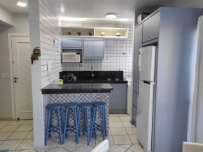 APTO 50M PRAIA- 4 PESSOAS, WIFI, SACADA, CHURRASQUEIRA, GARAGEM PARA VEICULOS PEQUENOS - Residencial Roveda
